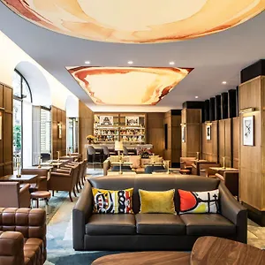 5* Hotel Sofitel Arc De Triomphe