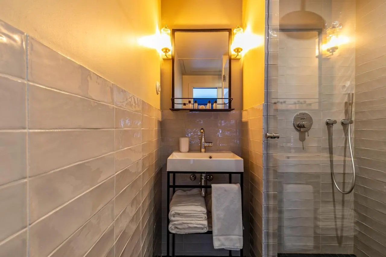 Hotel Maison Barbes Paris